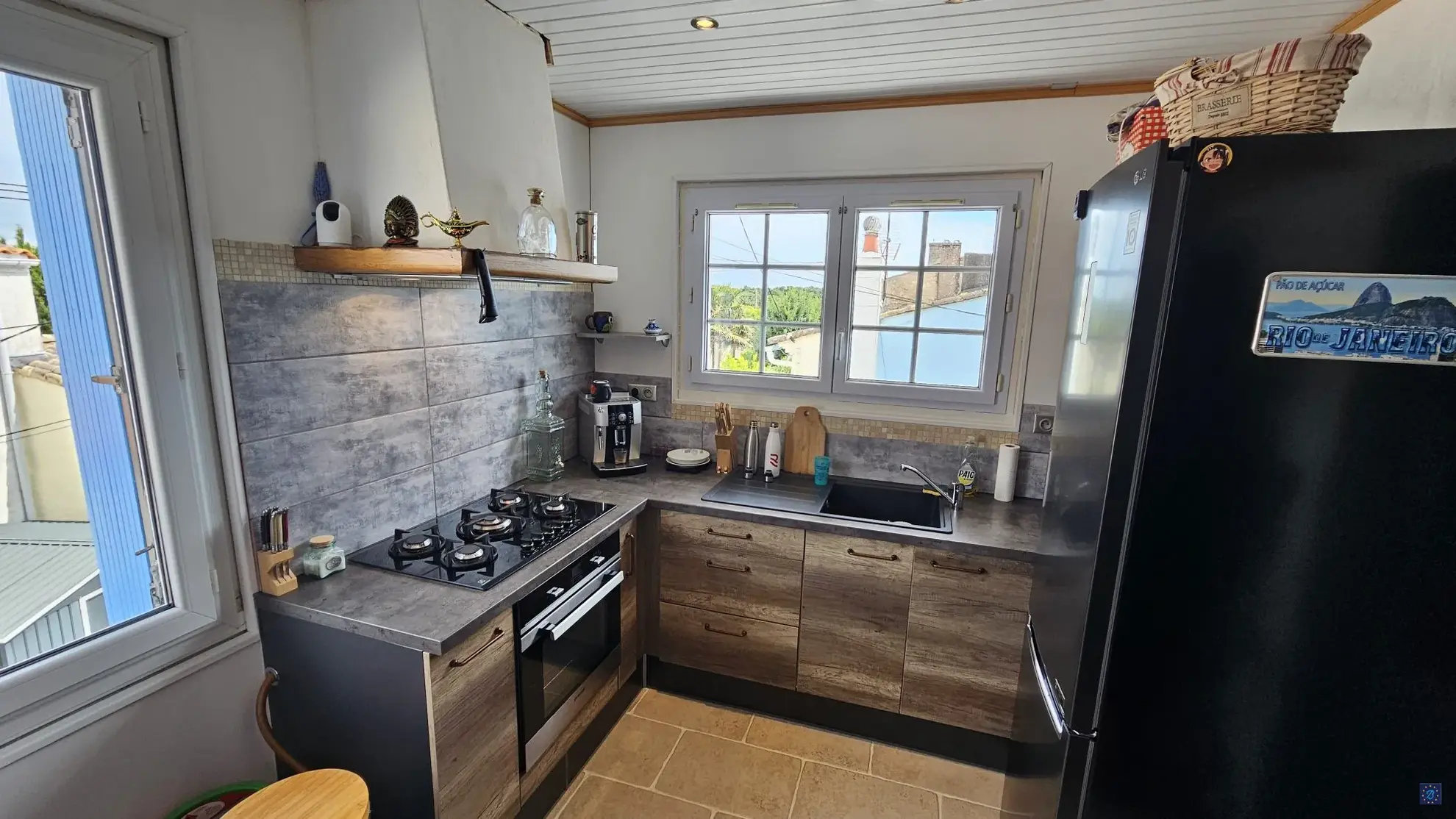 Appartement T2 rénové à vendre à Saint-Georges-de-Didonne - 50 m² avec parking privé 