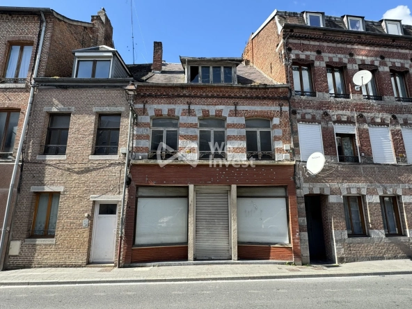 Immeuble à rénover avec jardin à Avesnes-sur-Helpe, centre-ville