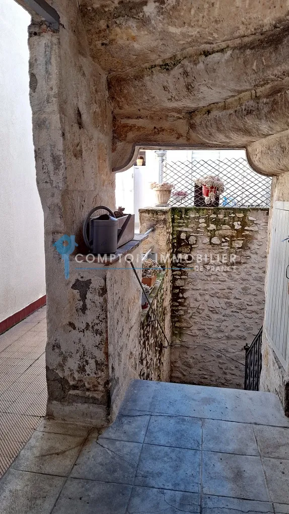 Appartement T3 de 60m² à Nîmes — Idéalement situé, lumineux et rénové 