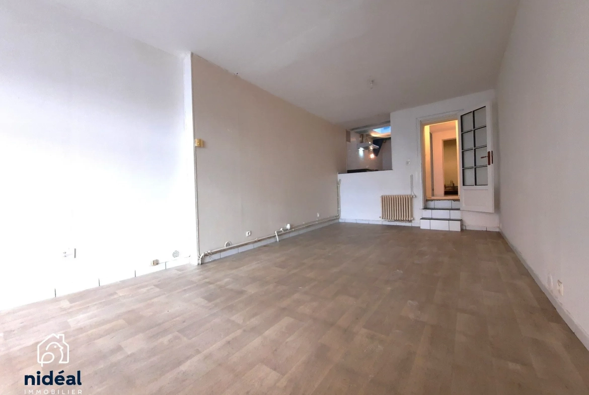 Maison de ville à vendre à Avesnes-sur-Helpe - 112 m² avec 3 chambres 