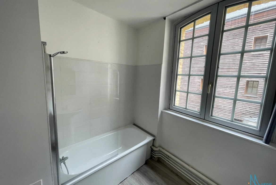 Appartement lumineux à vendre au cœur de Dieppe, 2 chambres, 70 m² 