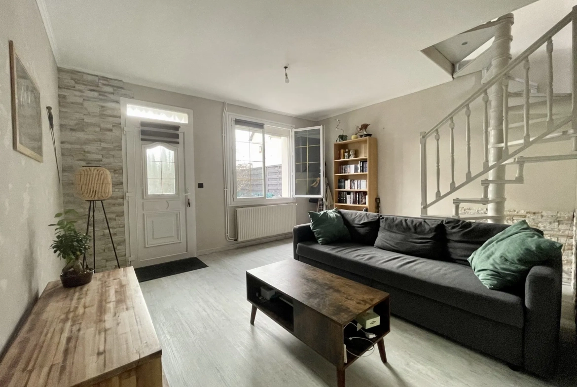 Maison F4 avec Terrasse et Grand Garage à Notre-Dame-de-Bondeville 