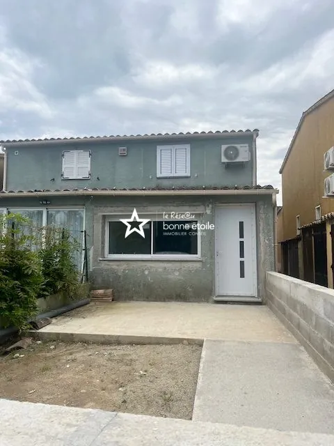 Maison de loisirs rénovée de 38 m² à Poggio-Mezzana, à 20 mètres de la plage 