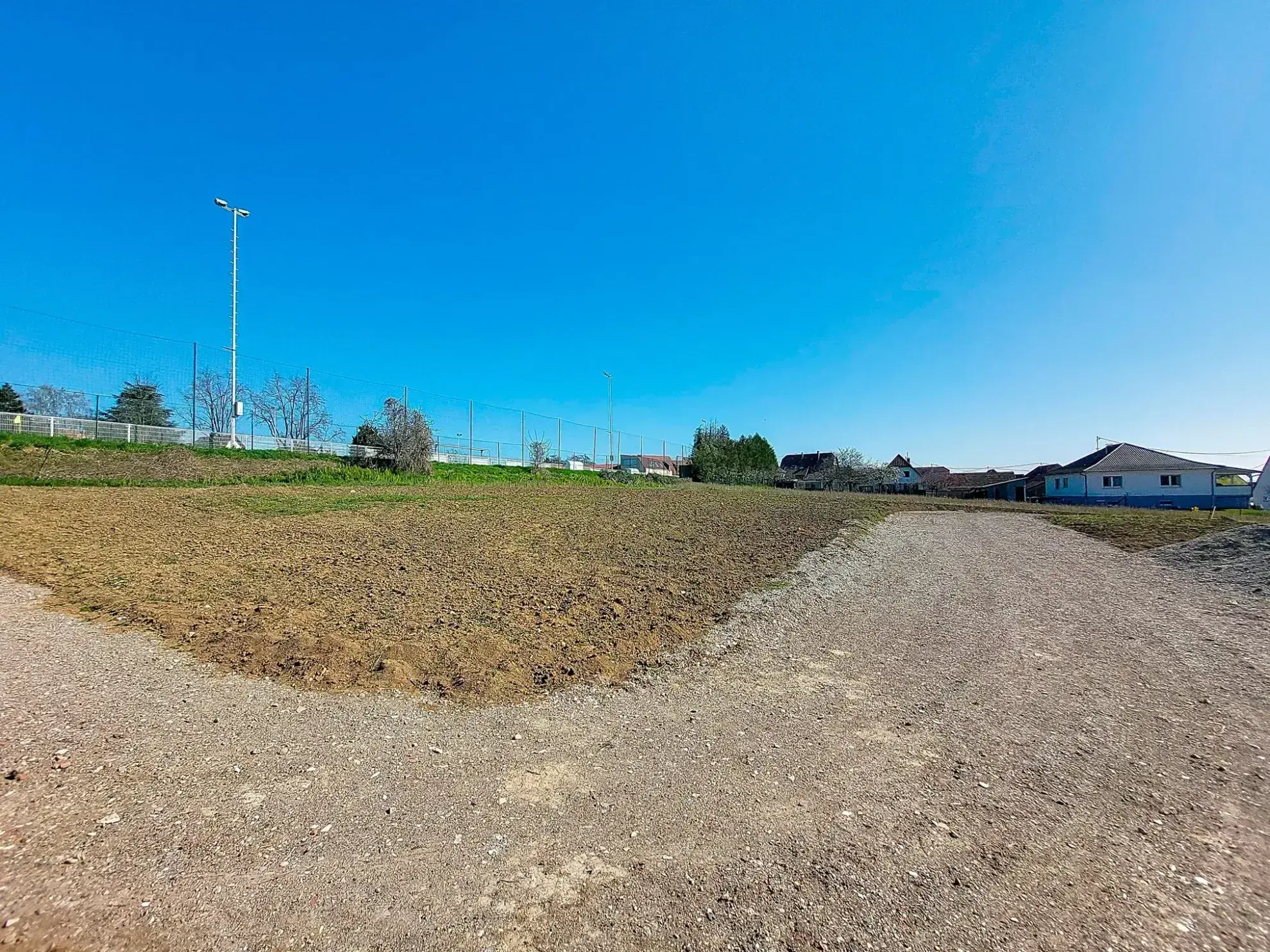 Terrain constructible viabilisé à Schnersheim, proche Strasbourg - Opportunité rare 