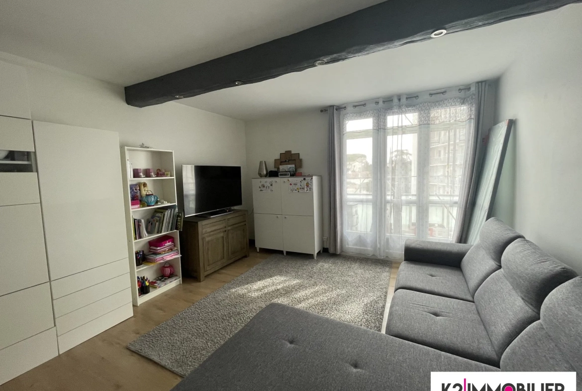Appartement loué à Montélimar de 58 m² avec balcon – Opportunité d'investissement 