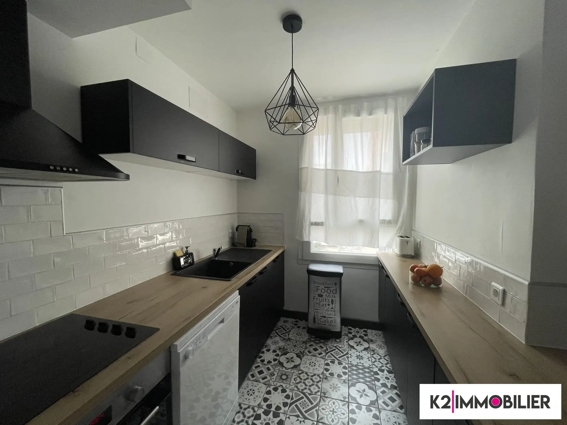 Appartement loué à Montélimar de 58 m² avec balcon – Opportunité d'investissement 