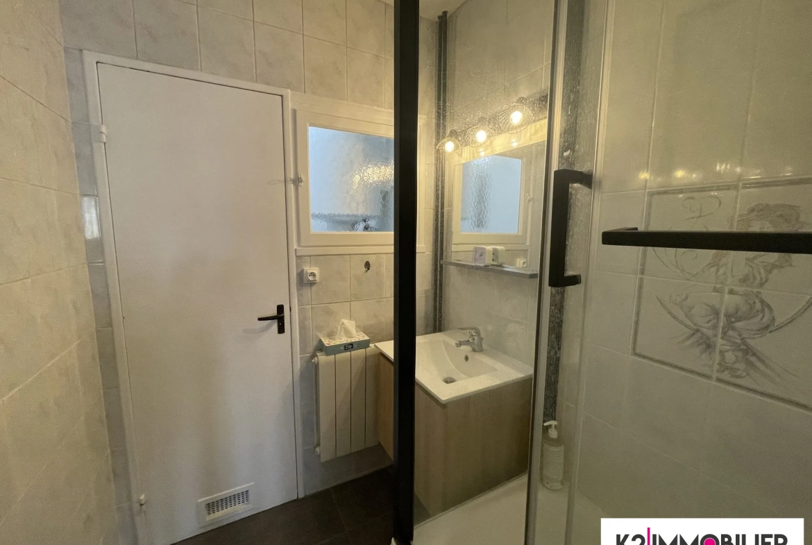 Appartement loué à Montélimar de 58 m² avec balcon – Opportunité d'investissement 