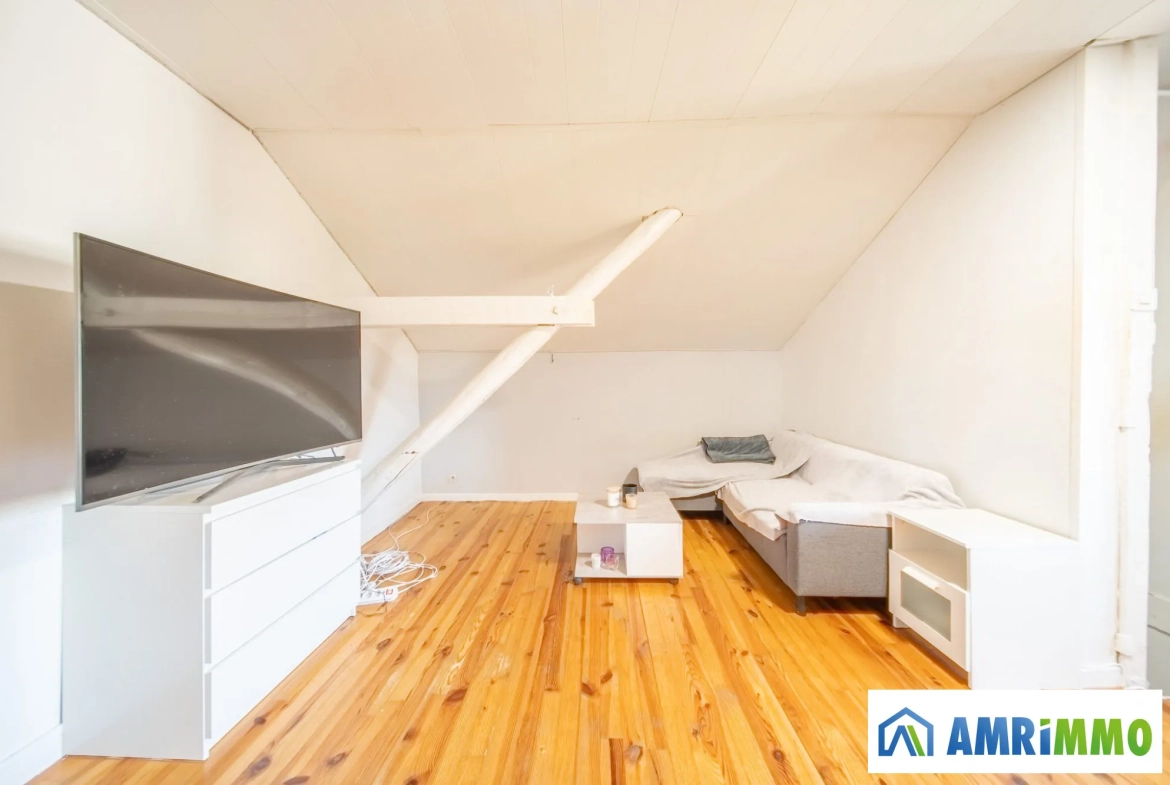 Maison à vendre à Piennes avec jardin, 2 chambres et cave - Opportunité à saisir 