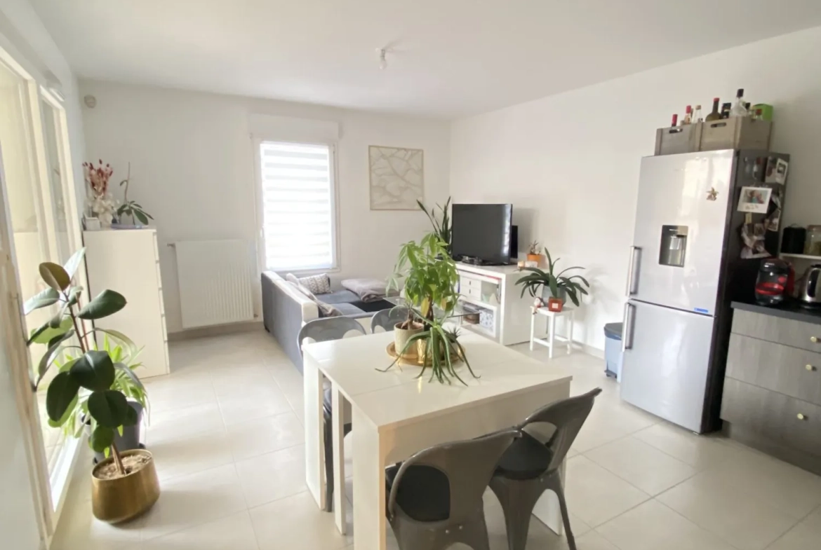 Charmant appartement T2 avec terrasse à Gleizé près de Villefranche-sur-Saône 