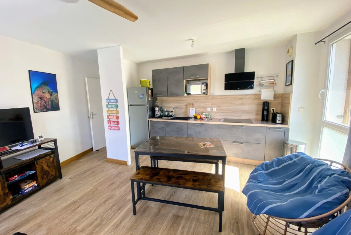 Appartement 3 pièces à vendre à Port-Vendres avec terrasse et parking sécurisé 