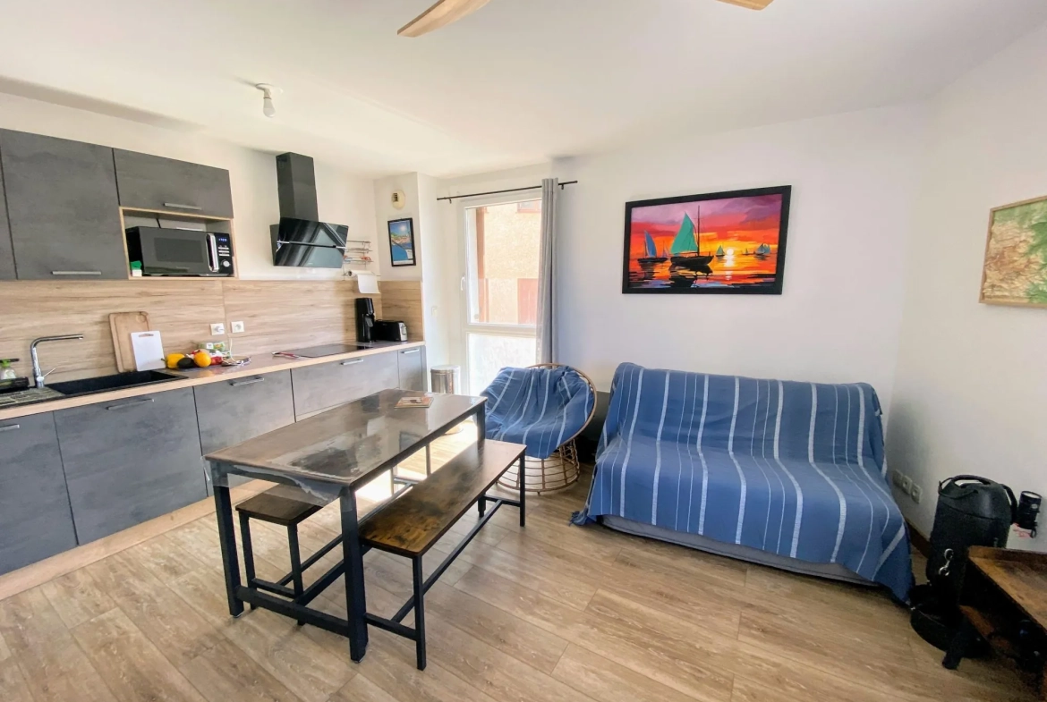 Appartement 3 pièces à vendre à Port-Vendres avec terrasse et parking sécurisé 