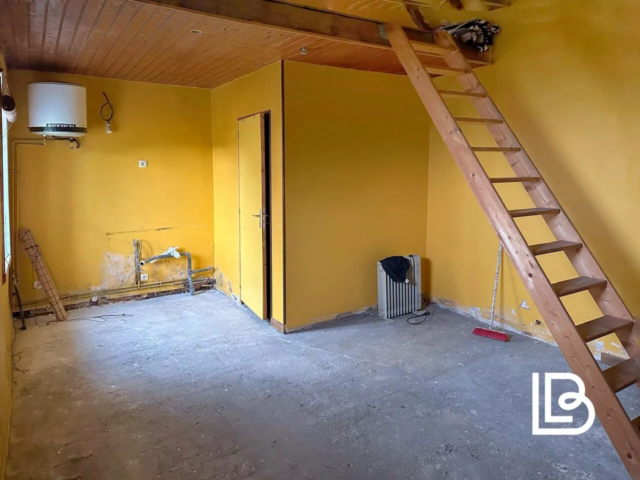 Longère à rénover avec petite maison attenante à Le Petit Fougeray près de Rennes 