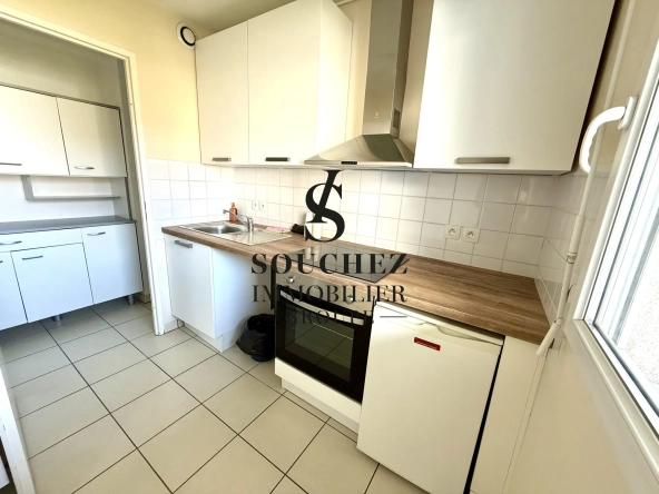 Appartement 2 pièces avec terrasse et parking sécurisé à Lens