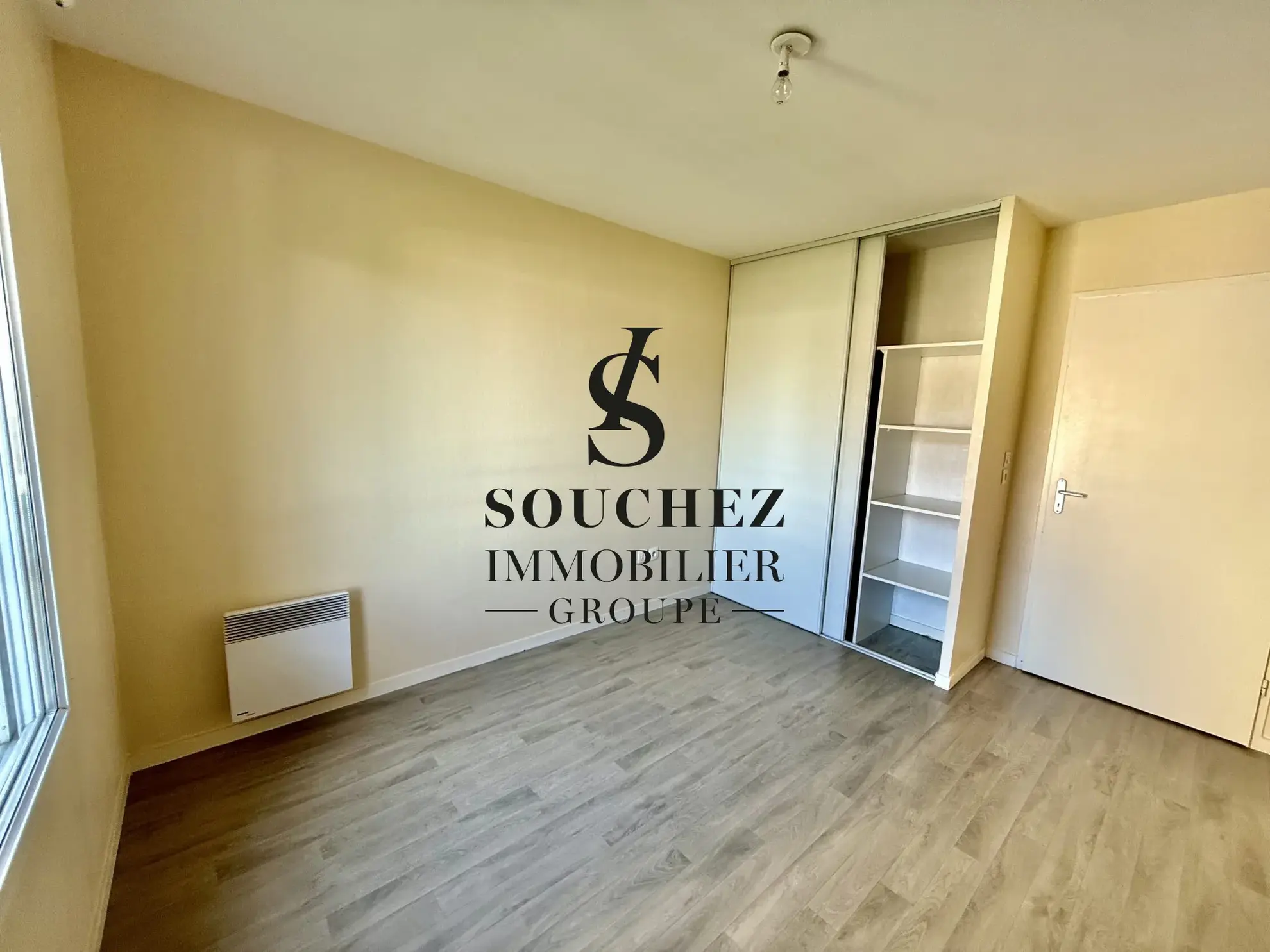 Appartement 2 pièces avec terrasse et parking sécurisé à Lens 