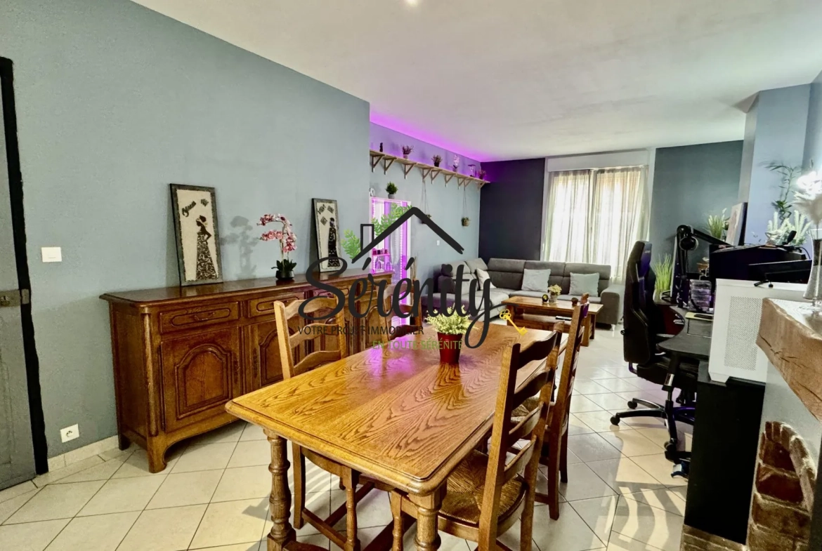 Maison à vendre à Cambrai – 3 chambres, jardin, cave, proximité Auchan 