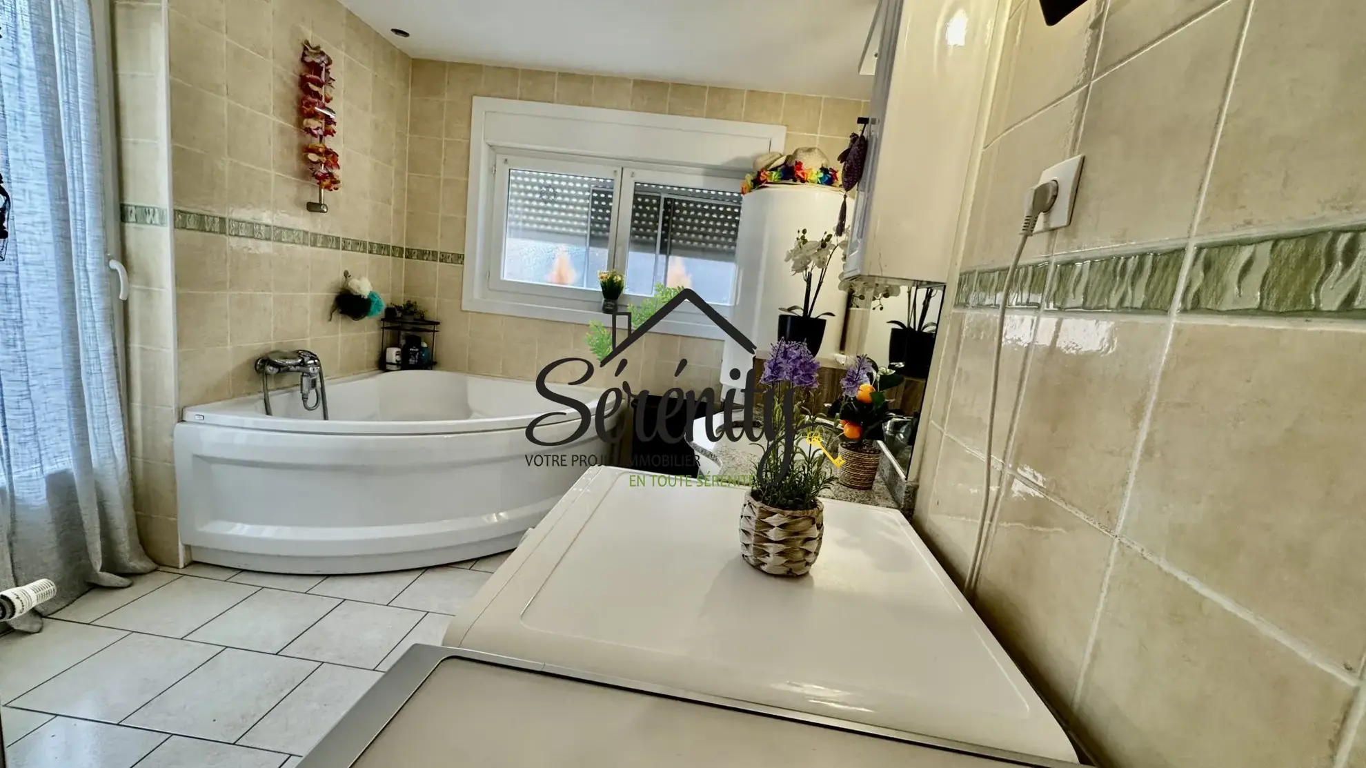 Maison à vendre à Cambrai – 3 chambres, jardin, cave, proximité Auchan 