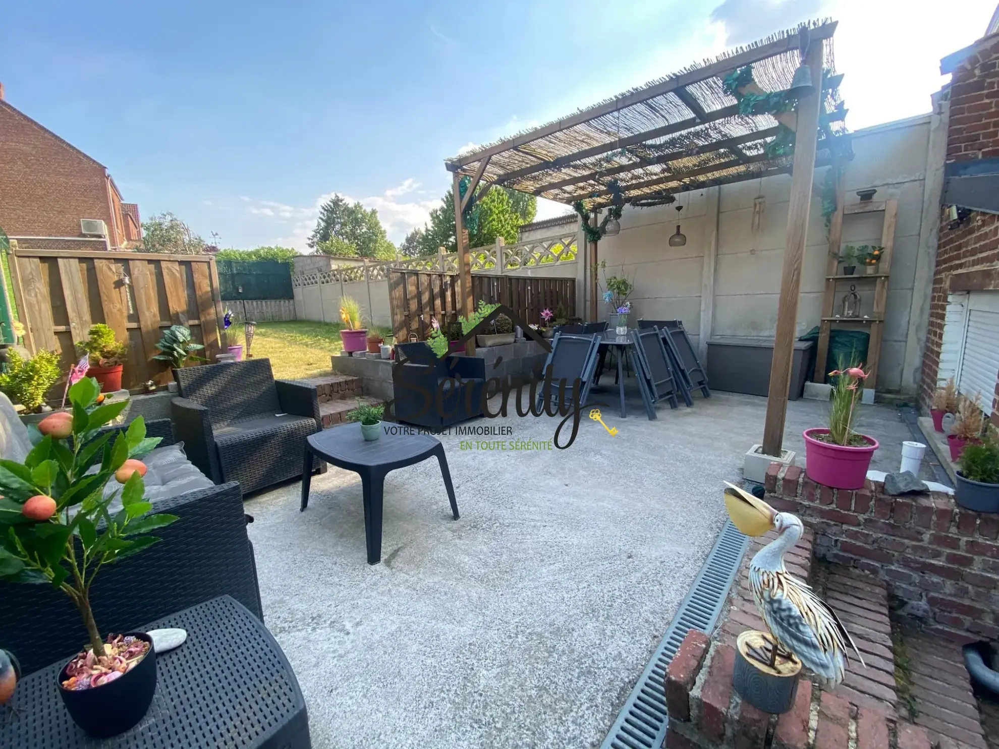 Maison à vendre à Cambrai – 3 chambres, jardin, cave, proximité Auchan 