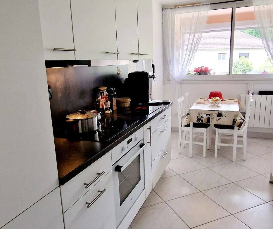 Appartement F3 à Gerstheim avec Vue sur la Nature et Balcon - 65 m² 