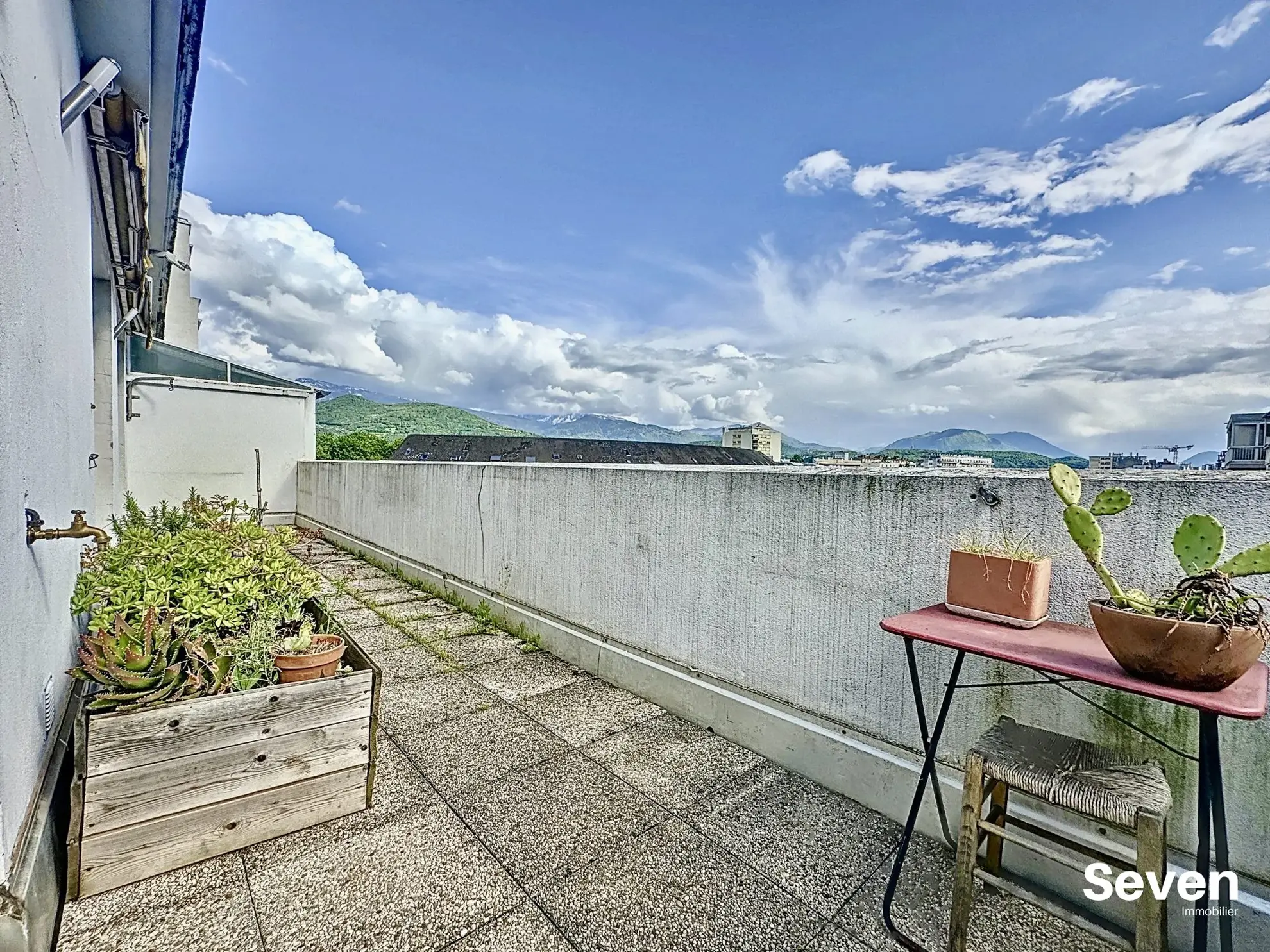 Appartement lumineux de 51 m² avec terrasse à Grenoble - Idéal premier achat ou investissement 