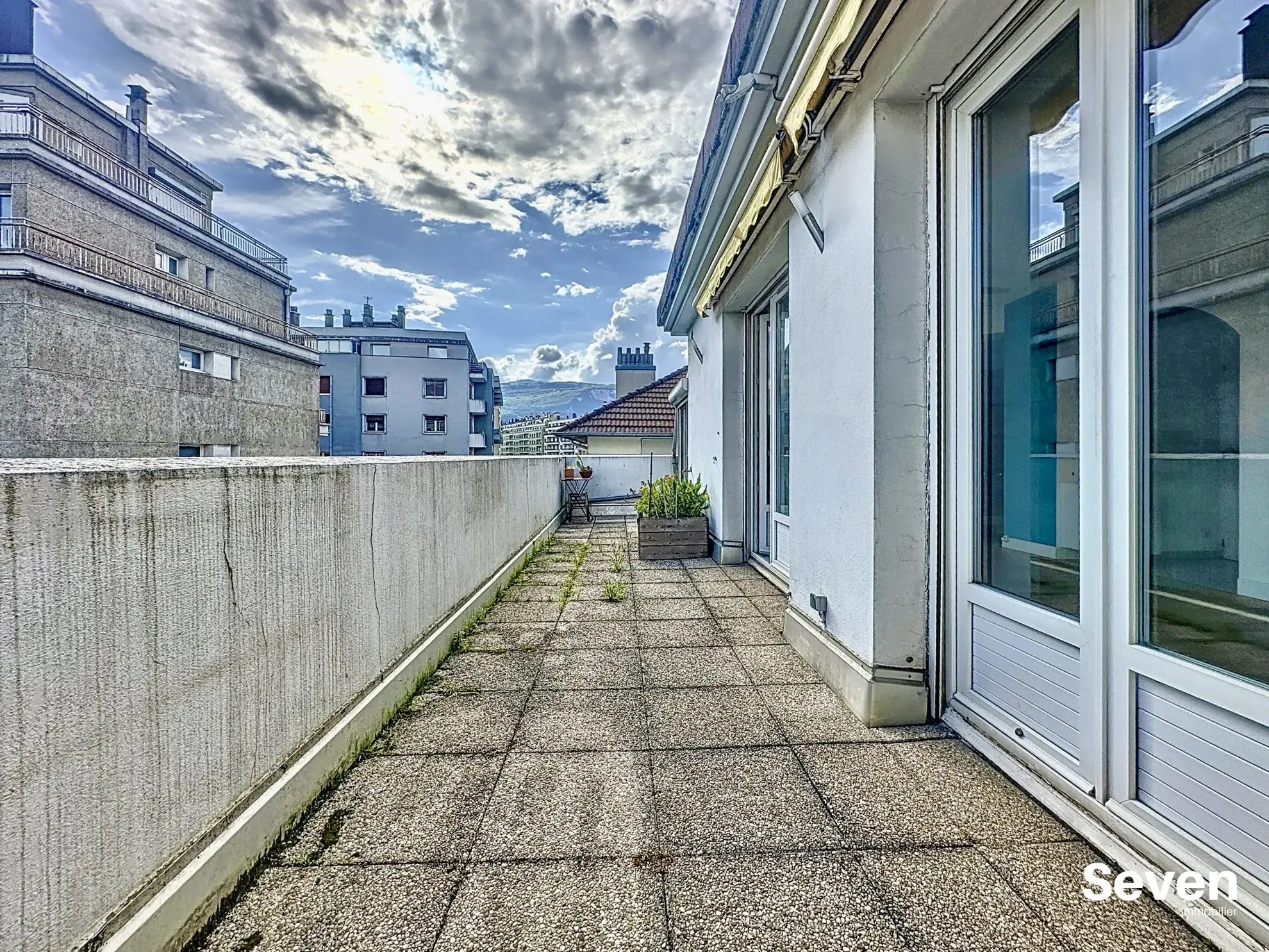 Appartement lumineux de 51 m² avec terrasse à Grenoble - Idéal premier achat ou investissement 