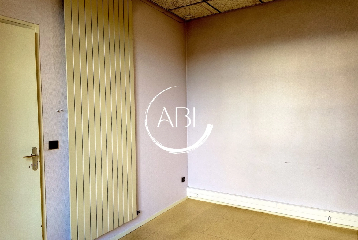 Local commercial de 60 m² à vendre dans le quartier Château à Bagnoles-de-l'Orne 