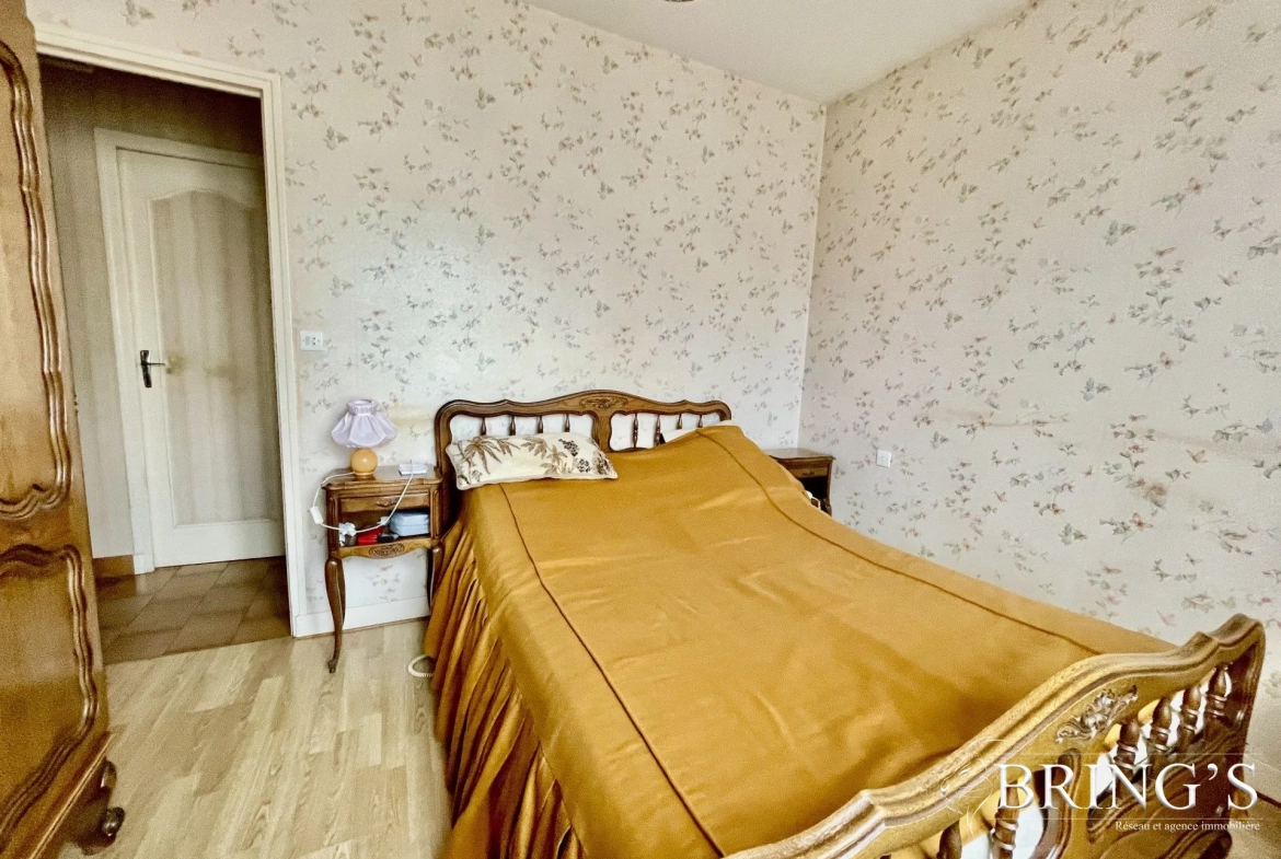 Maison ancienne rénovée avec jardin à Saint-Victeur - 87,92 m² 