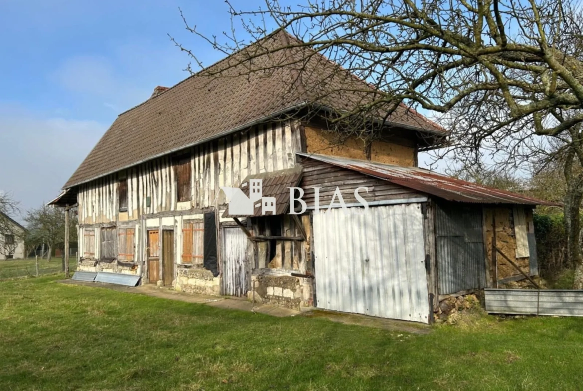 Belle maison en colombage à rénover à Saint-Paer - 1500m² de terrain 