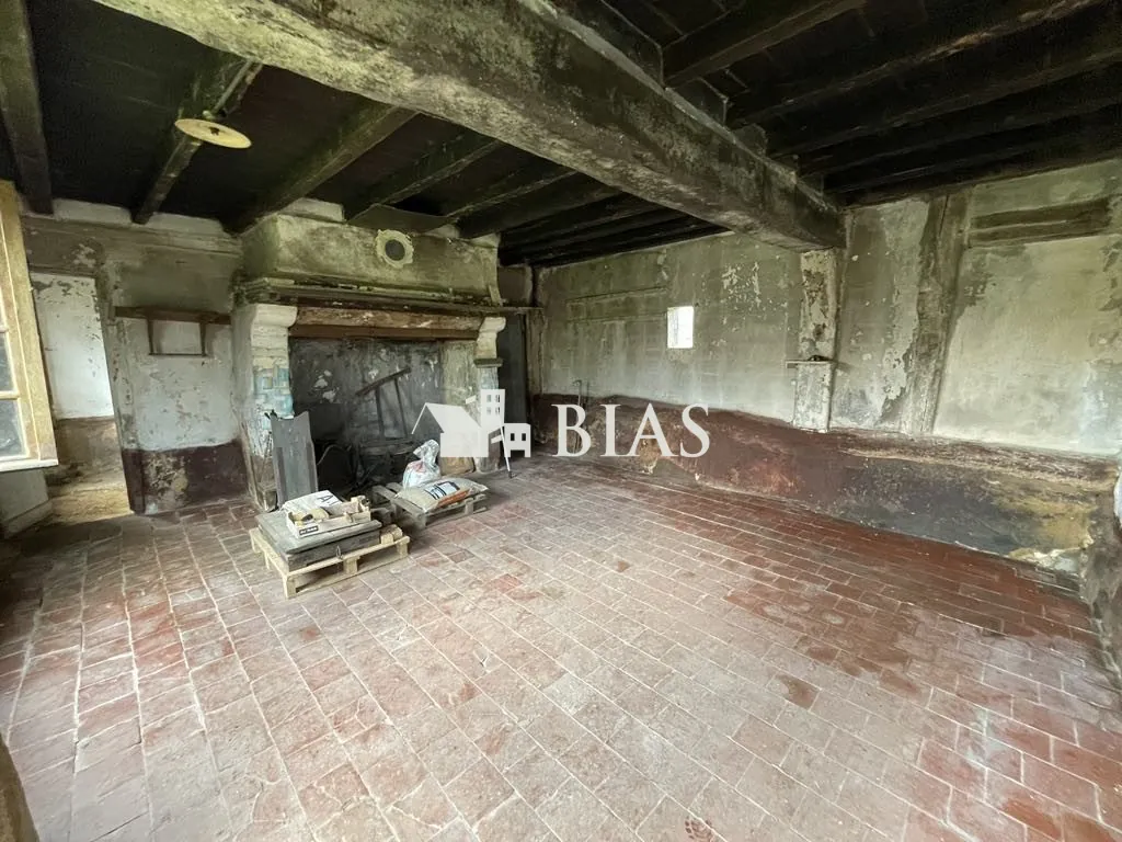Belle maison en colombage à rénover à Saint-Paer - 1500m² de terrain 
