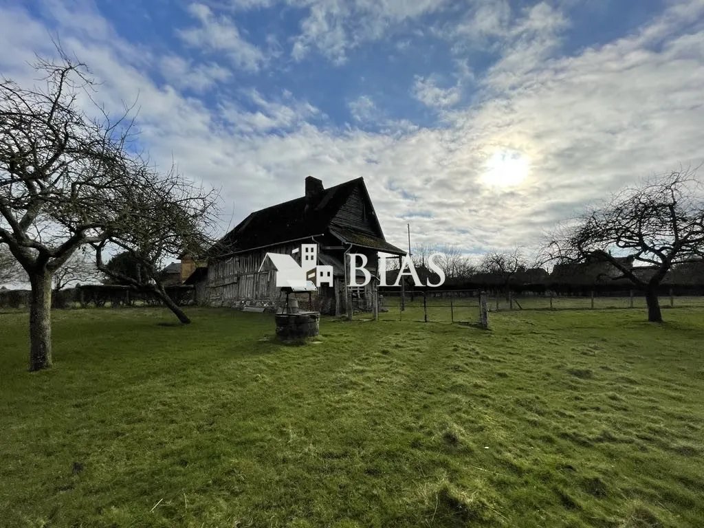 Belle maison en colombage à rénover à Saint-Paer - 1500m² de terrain 