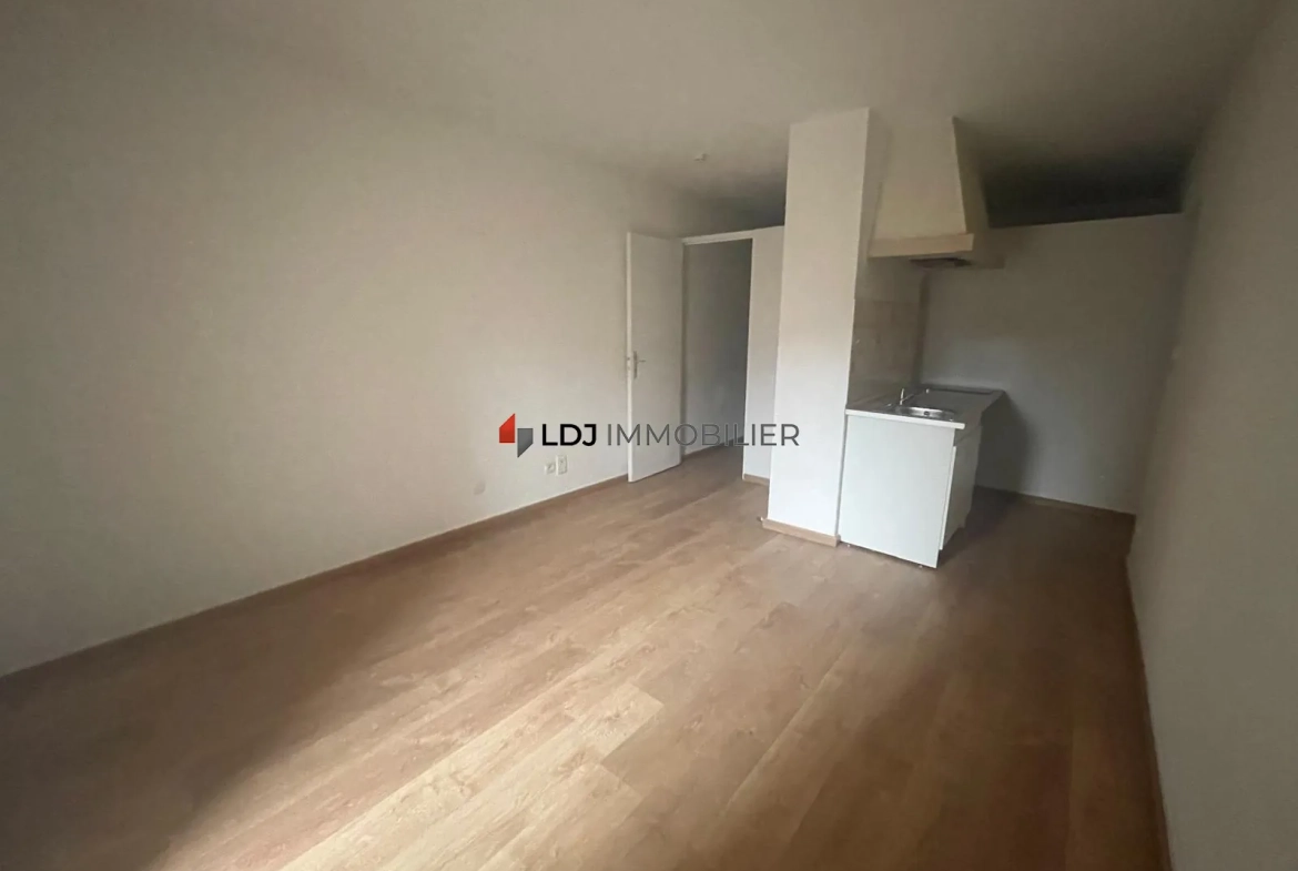 Appartement T2 avec jardin privatif à Amélie-les-Bains-Palalda 