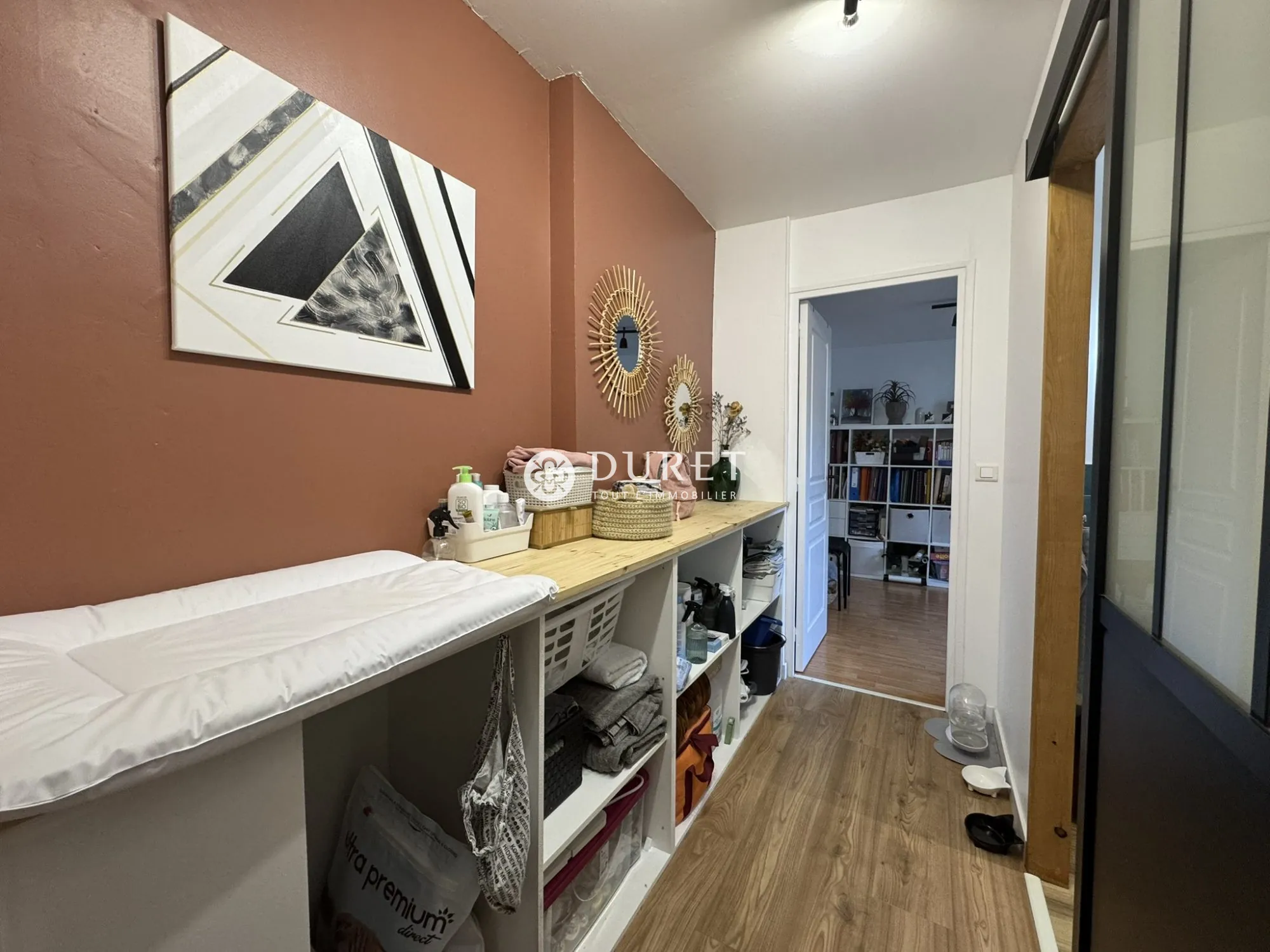 Maison de Ville Atypique à Challans, 72 m², 2 chambres, rénovée 