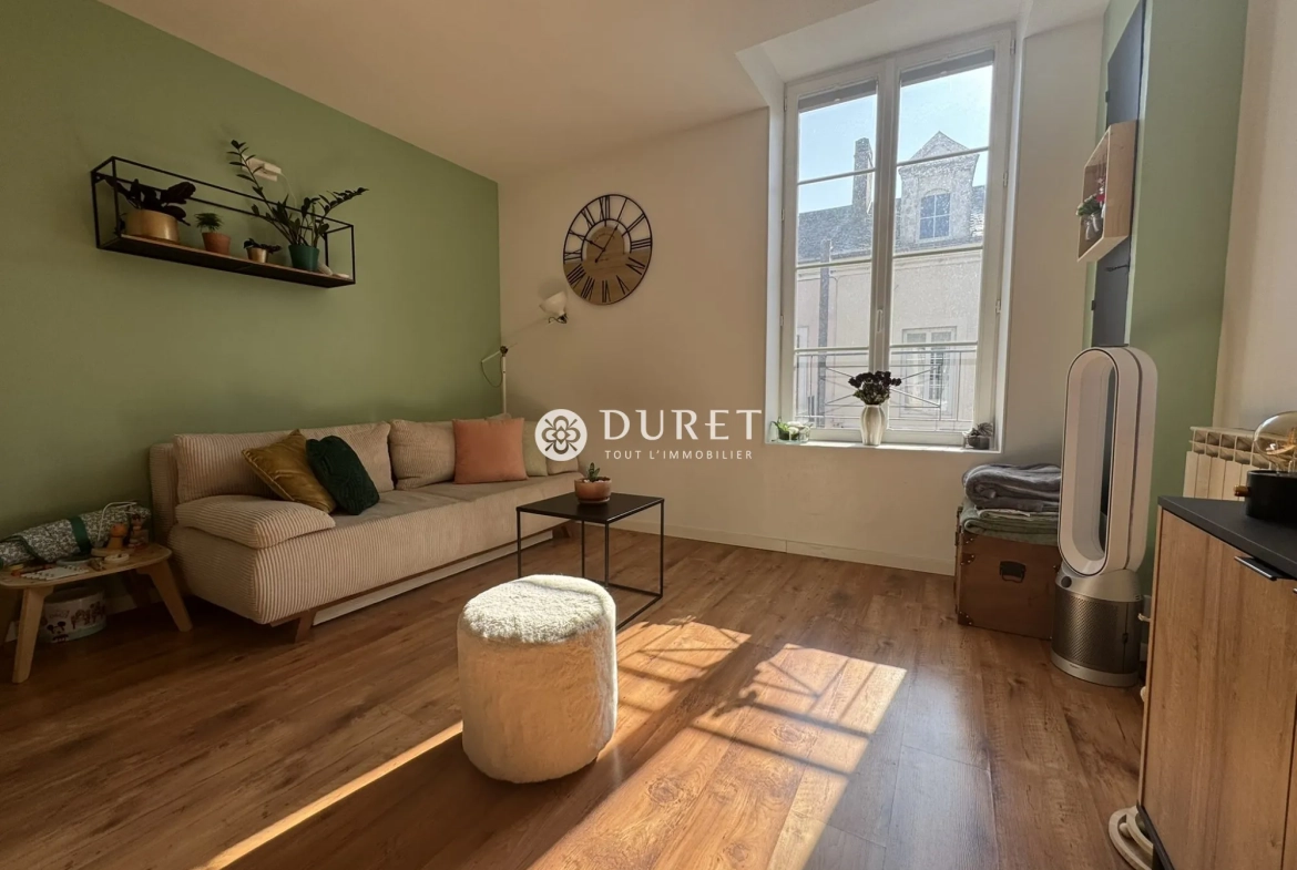 Maison de Ville Atypique à Challans, 72 m², 2 chambres, rénovée 