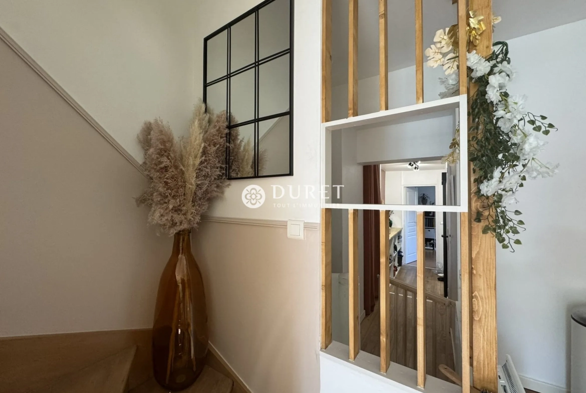 Maison de Ville Atypique à Challans, 72 m², 2 chambres, rénovée 