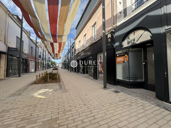 Maison de Ville Atypique à Challans, 72 m², 2 chambres, rénovée