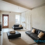 À vendre duplex à rénover au centre de Violay avec 2 chambres et entrée indépendante