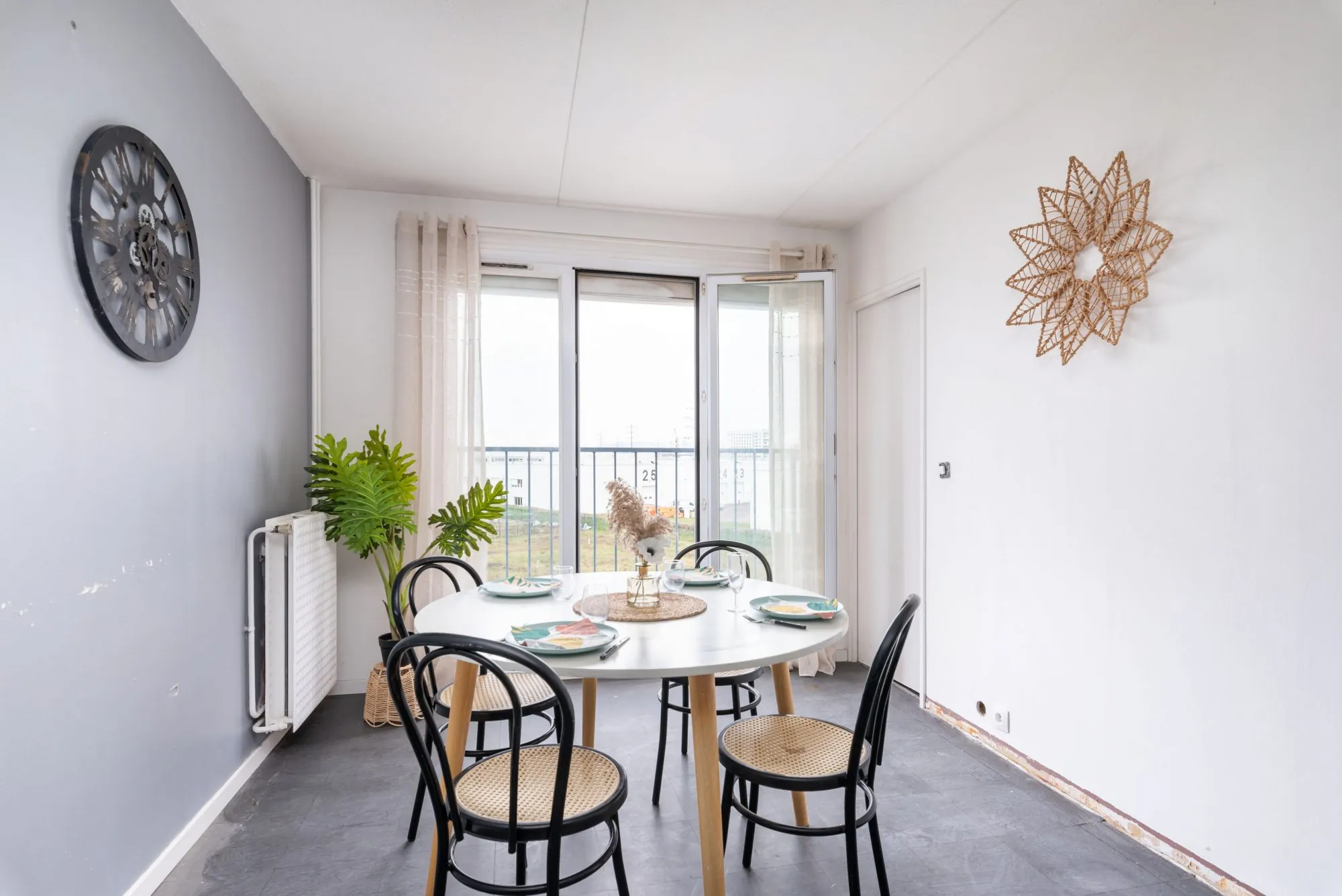 Appartement T2 à vendre à Vénissieux - 57 m², sécurisé, proche transports 