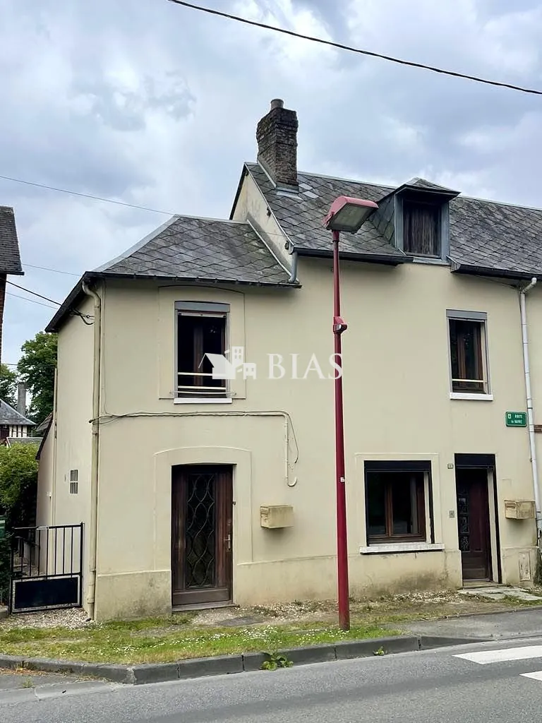 Maison à Duclair avec deux logements et cour privative - Investissement ou primo-accès 