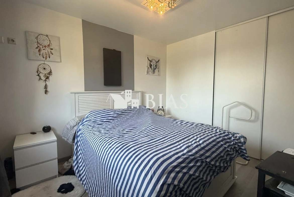 Charmante maison de plain-pied sur 1550 m² de terrain à Duclair 