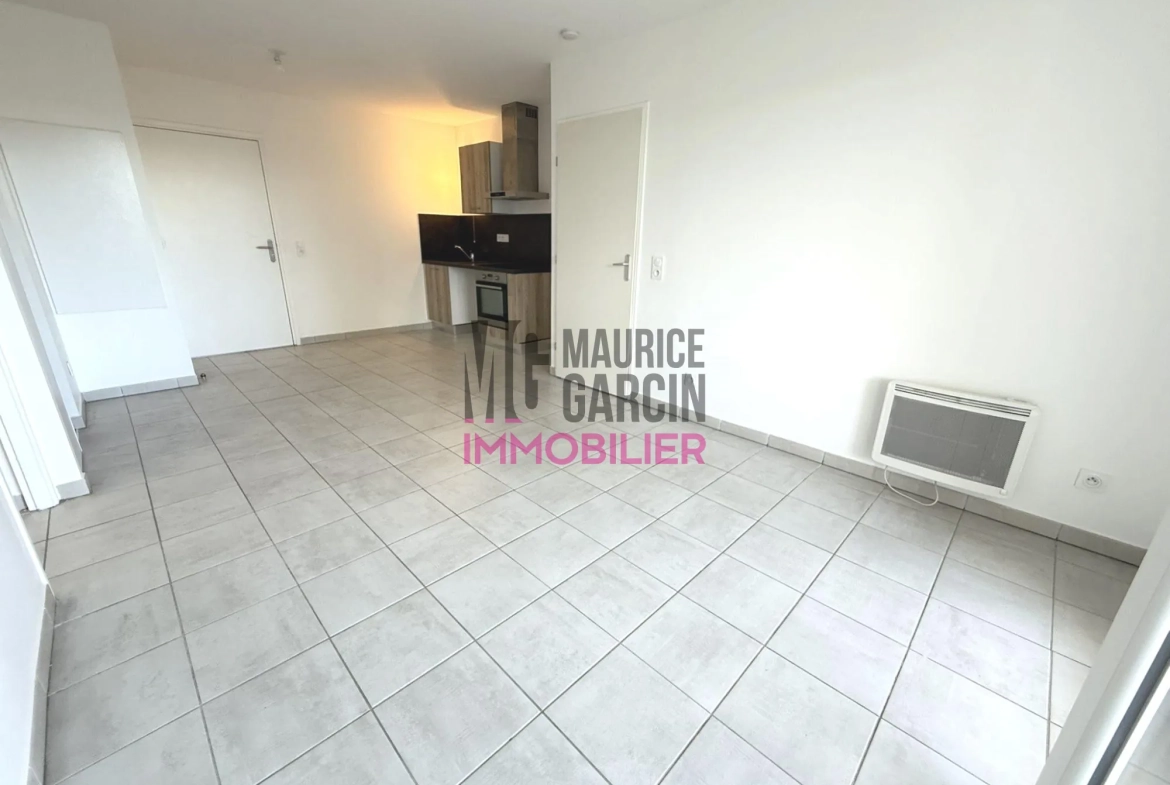 Appartement T3 récent avec terrasse et parking sécurisé à Avignon AGROPARC 