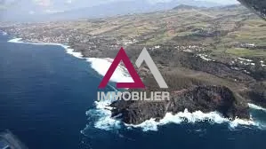 Terrain constructible à Petite Île - 450 m² dans quartier résidentiel calme