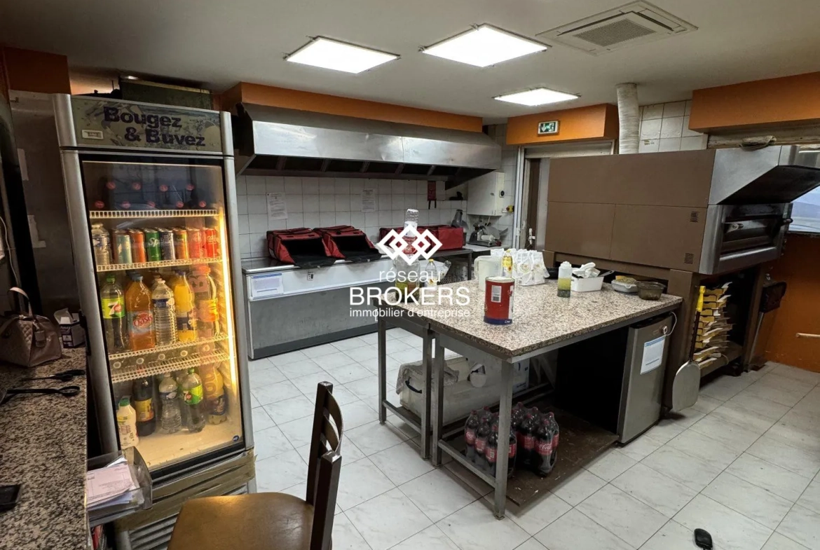 À vendre fond de commerce pizzeria livraison à Nice, emplacement stratégique, forte rentabilité 