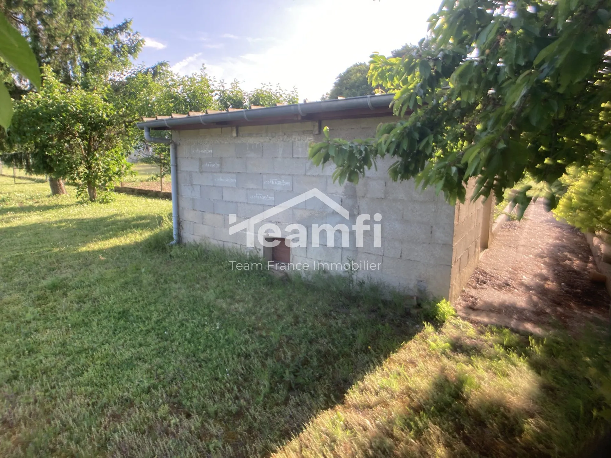 A vendre maison de 80,96 m² avec terrain de 2722 m² à Saint-Florent-sur-Cher 