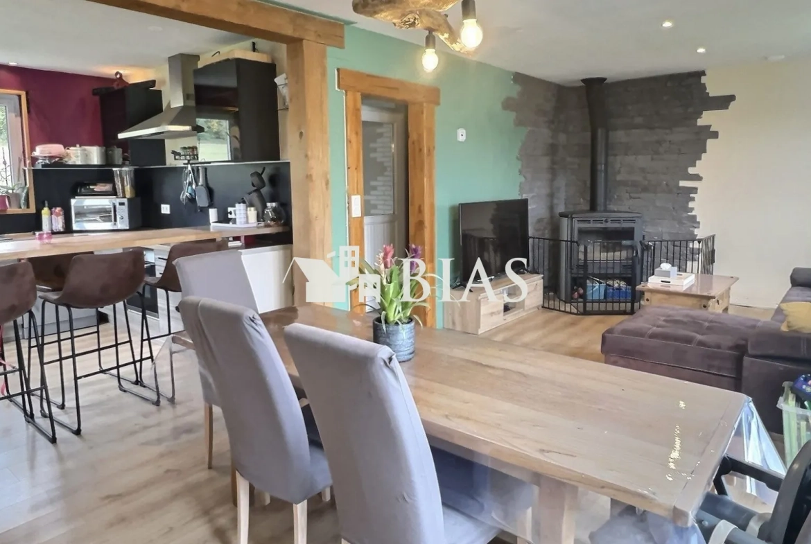 Maison familiale à vendre à Fontaine-l'Abbé de 90 m² avec terrain ensoleillé 