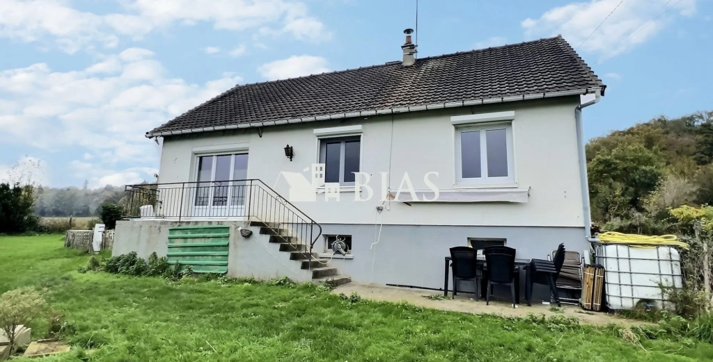 Maison familiale à vendre à Fontaine-l'Abbé de 90 m² avec terrain ensoleillé