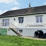 Maison familiale à vendre à Fontaine-l'Abbé de 90 m² avec terrain ensoleillé