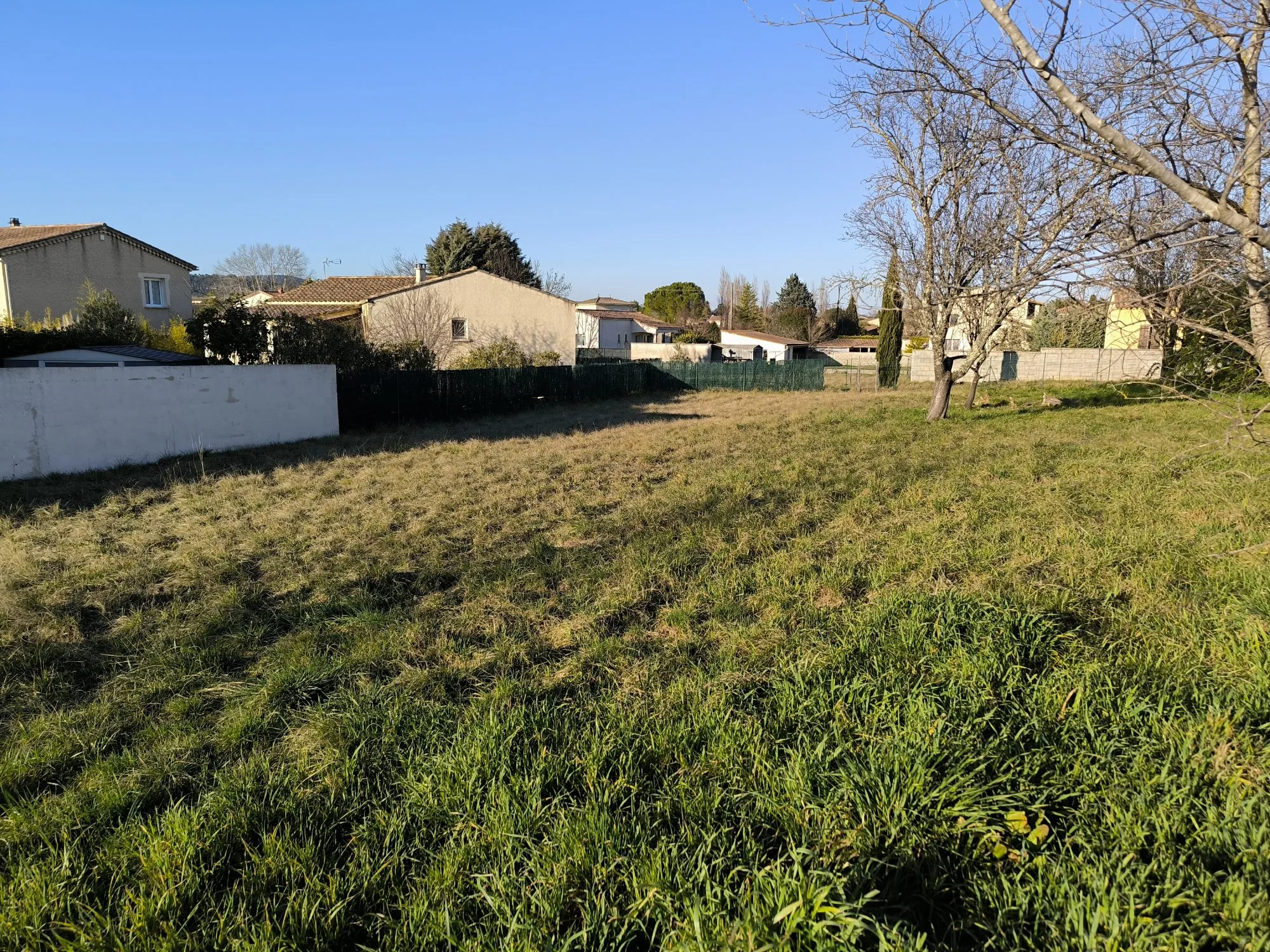 Terrain constructible de 860 m² à Bagard, secteur calme et proche d'Alès 