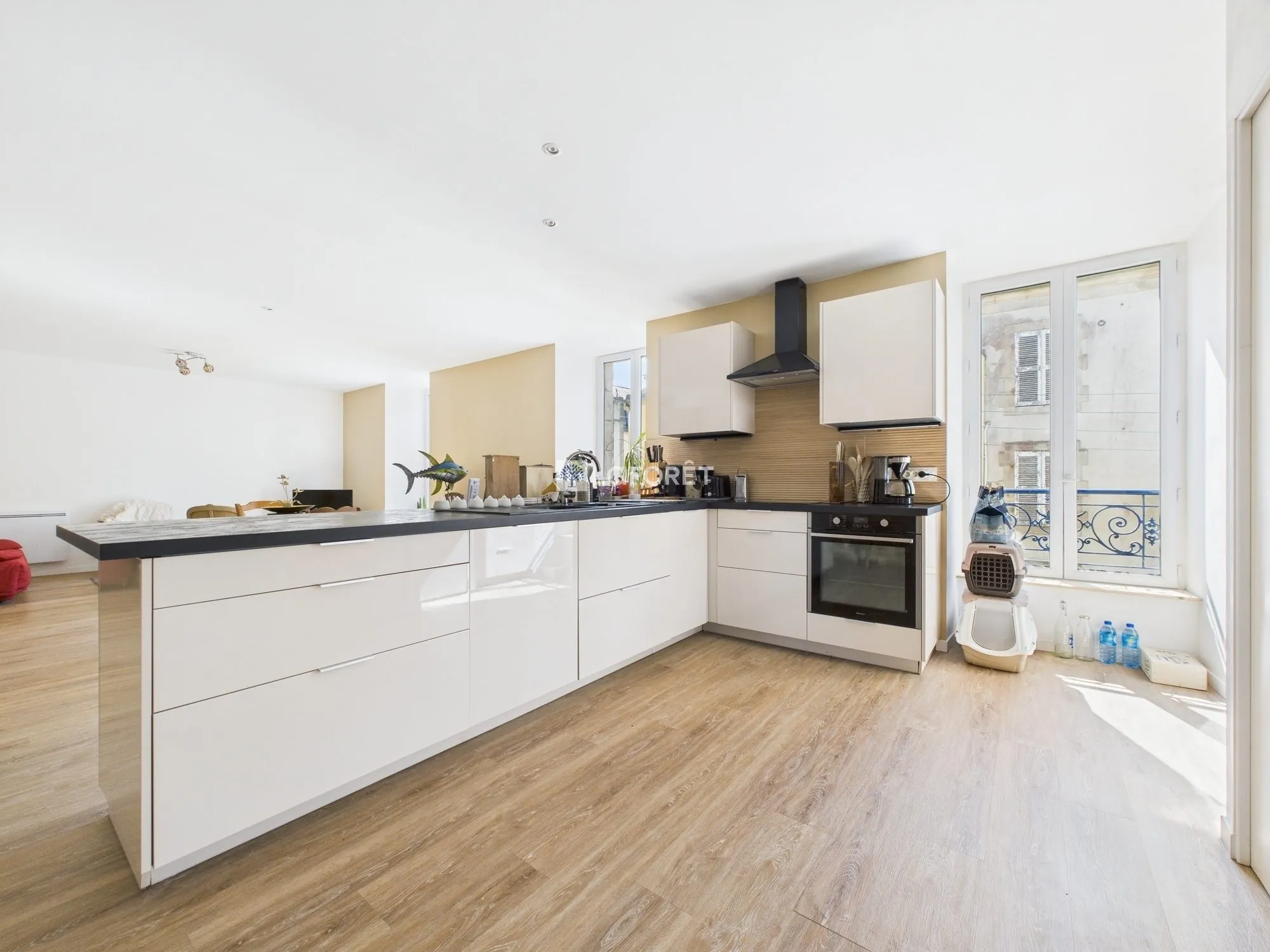 Appartement 3 pièces rénové à Douarnenez - 84,56 m² 