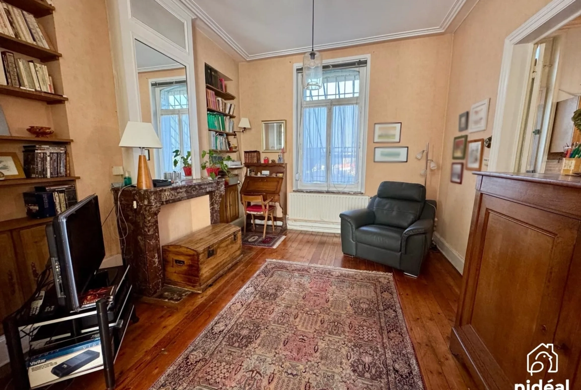 Maison semi-individuelle de 122m² avec 3 chambres à Ferrière-la-Grande 