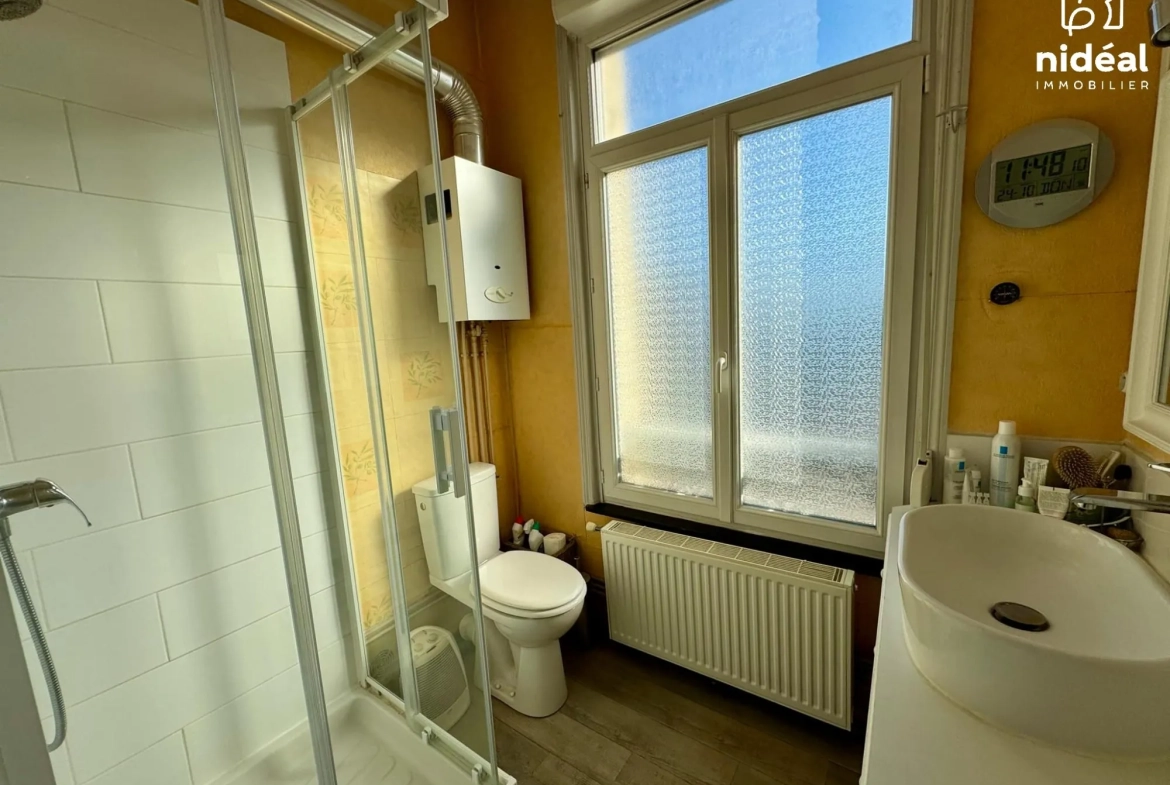 Maison semi-individuelle de 122m² avec 3 chambres à Ferrière-la-Grande 