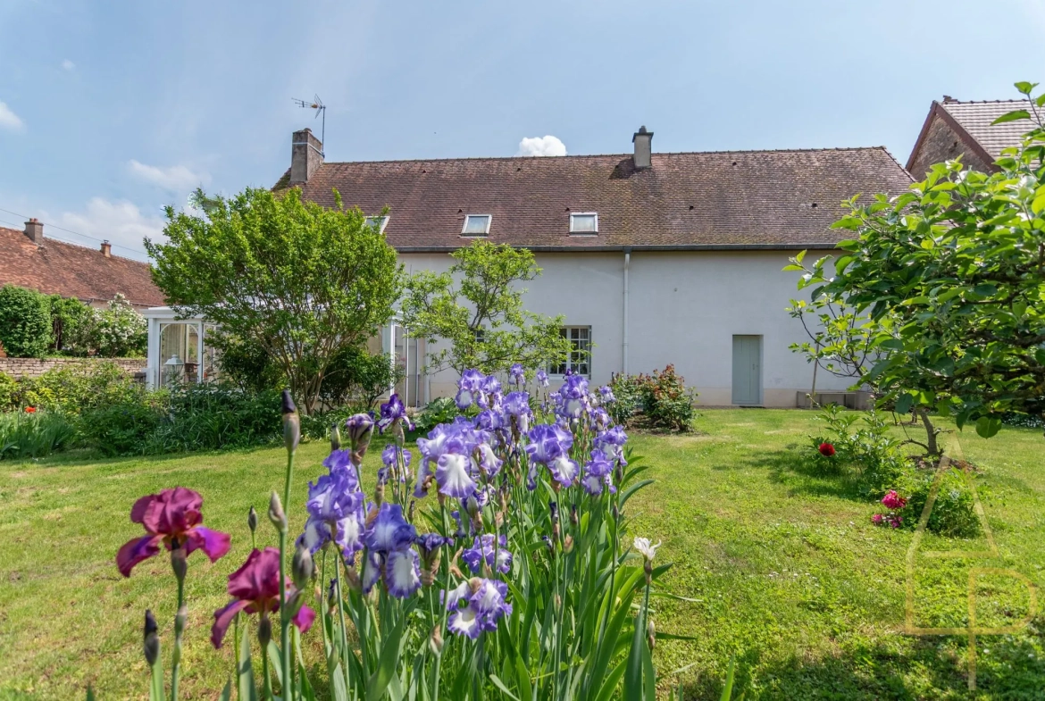 Maison à vendre à Lalheue avec jardin paysagé et grand potentiel d'extension 